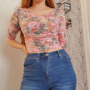 SOLD ON DEPOP Charlotte Russe Floral crop top
